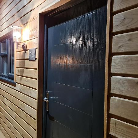 Wyvern Apartment ヨービル エクステリア 写真